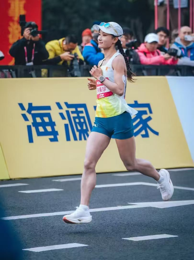 致敬追光者｜最美领跑者李美珍领衔《无锡有光》领跑版MV发布